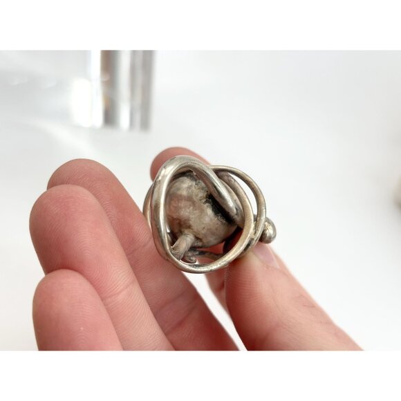 Pewter Unusual Modernist Orb Abstract Style Silver Toned Vintage Ring - sz 6.5 - Picture 9 of 15